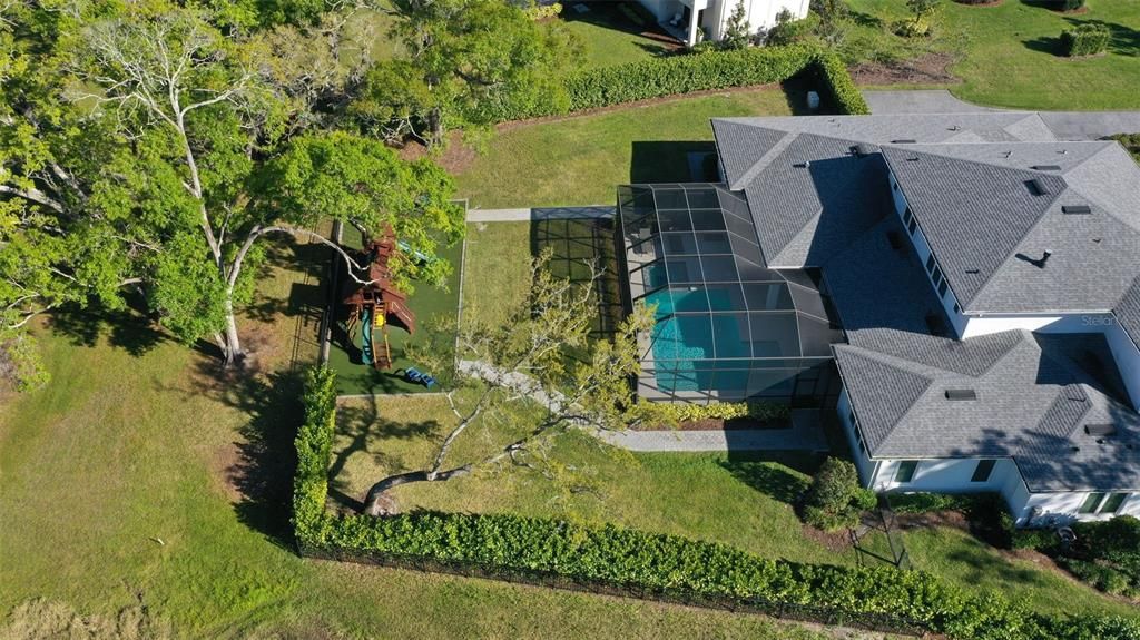 Exterior, Drone
