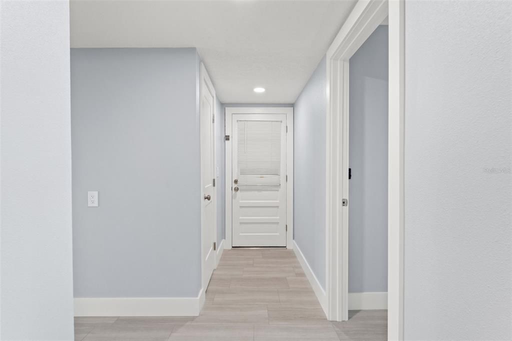 Interior, Recessed Lighting