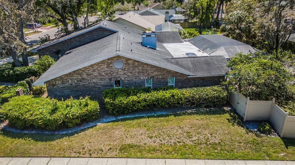 Exterior, Drone