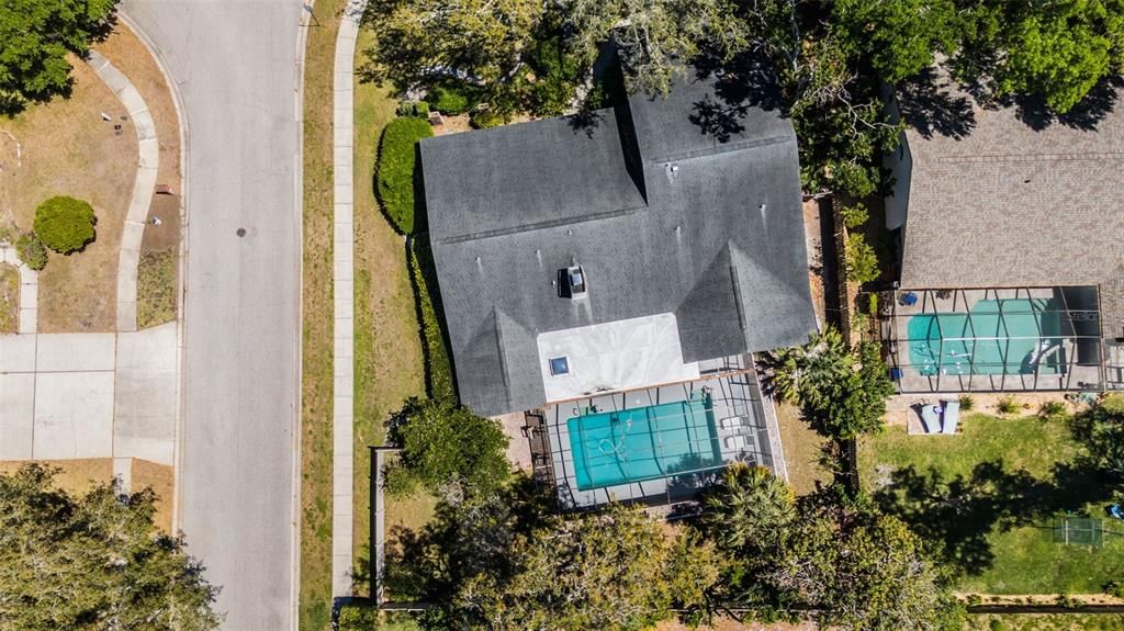 Exterior, Drone