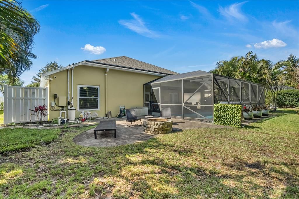Backyard, Exterior