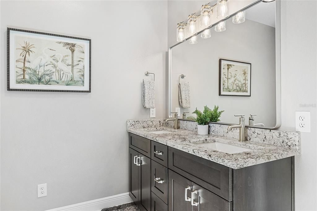 Bathroom, Dual Sink Vanities, Interior