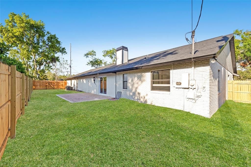 Backyard, Exterior