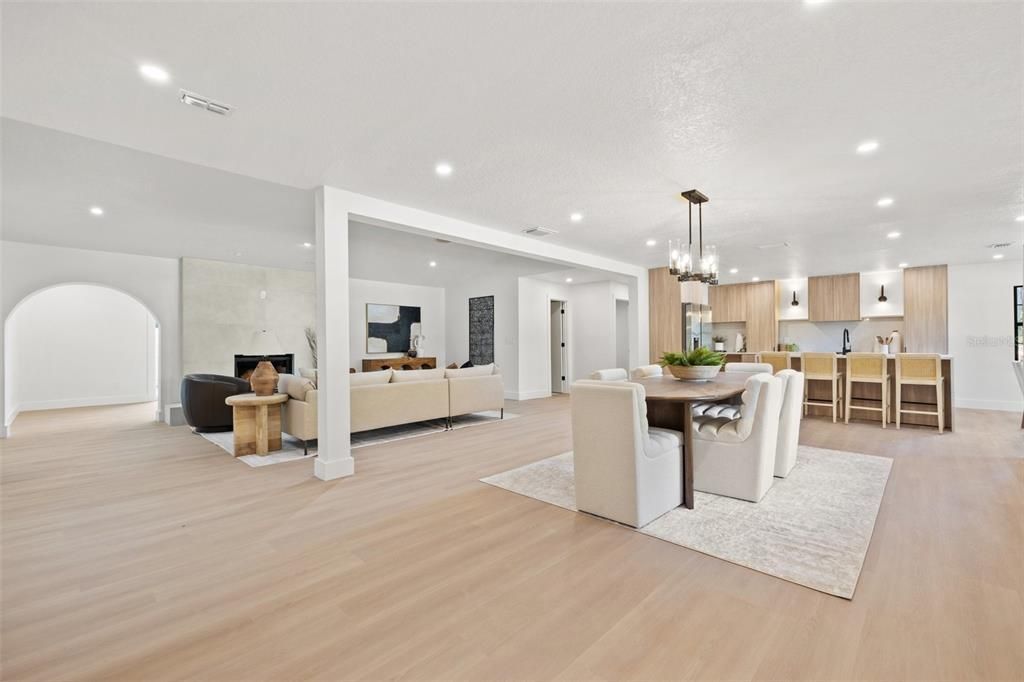 Dining room, Interior, Kitchen, Living room, Pendant Lights, Recessed Lighting, Wood Texture Flooring