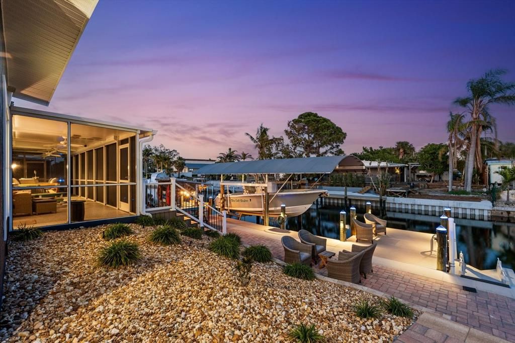Exterior, Pool, Water