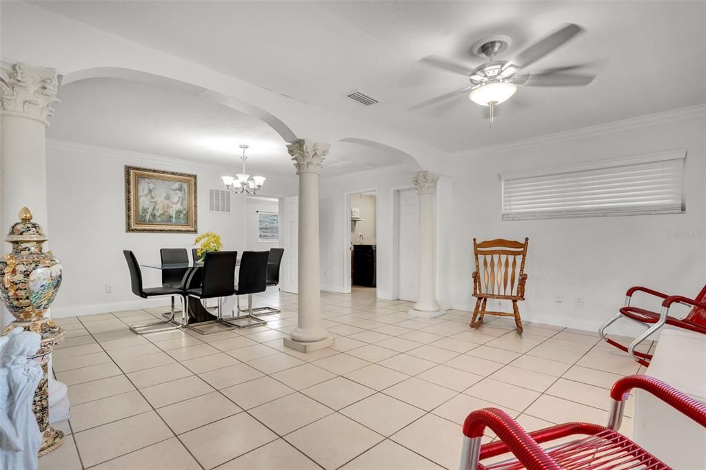 Chandelier, Dining room, Interior
