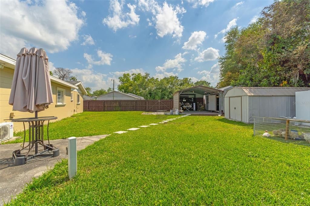 Backyard, Exterior