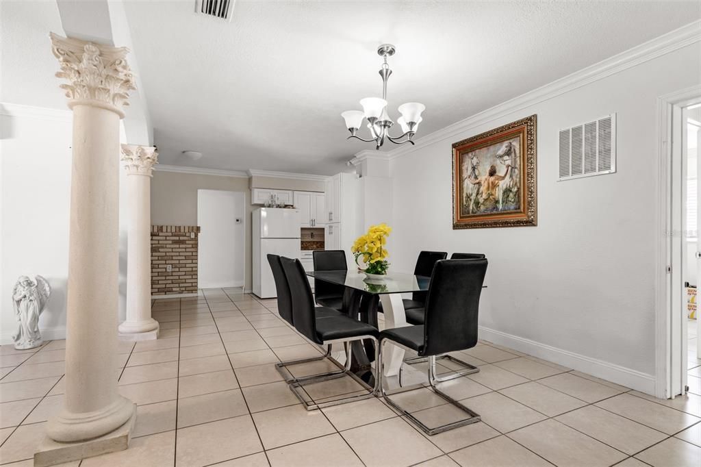 Chandelier, Dining room, Interior
