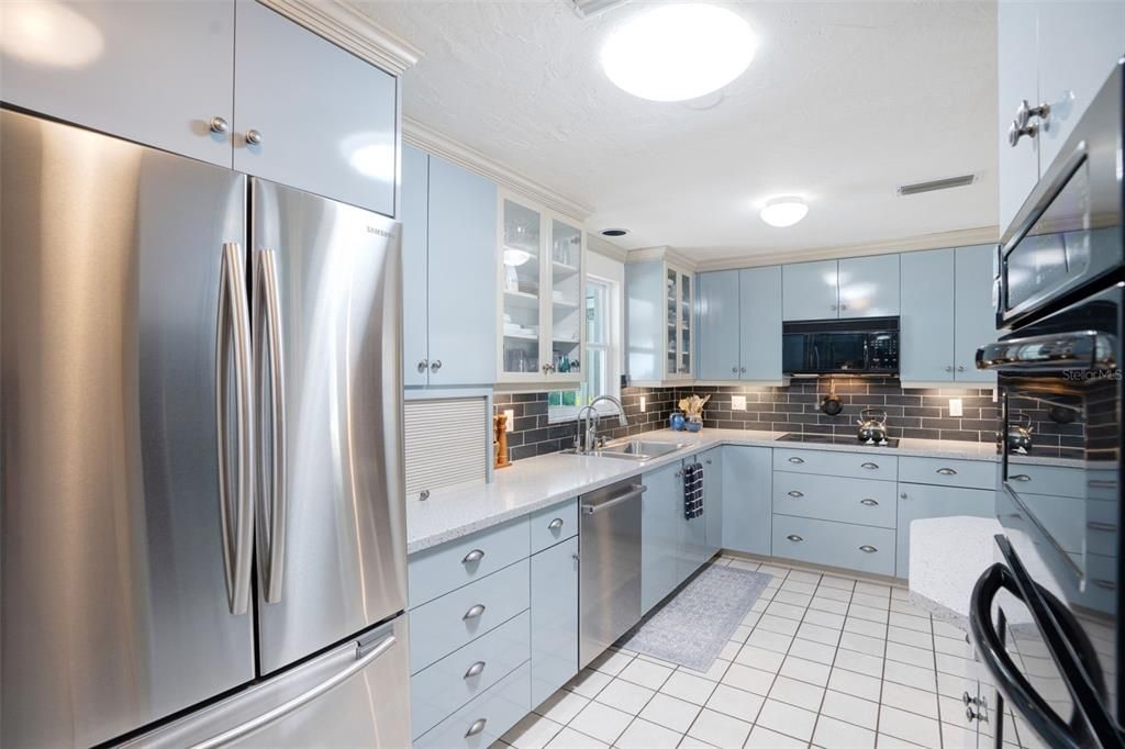 Interior, Kitchen, Stainless Steel Appliances