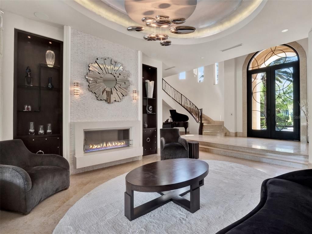 Fireplace, Interior, Pendant Lights, Piano, Recessed Lighting