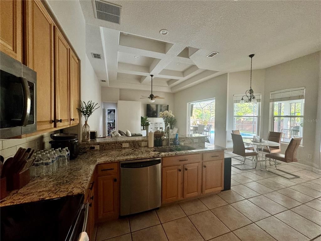 Dining room, Interior, Kitchen, Pendant Lights
