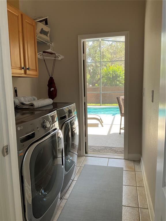 Interior, Utility Closets, Washer
