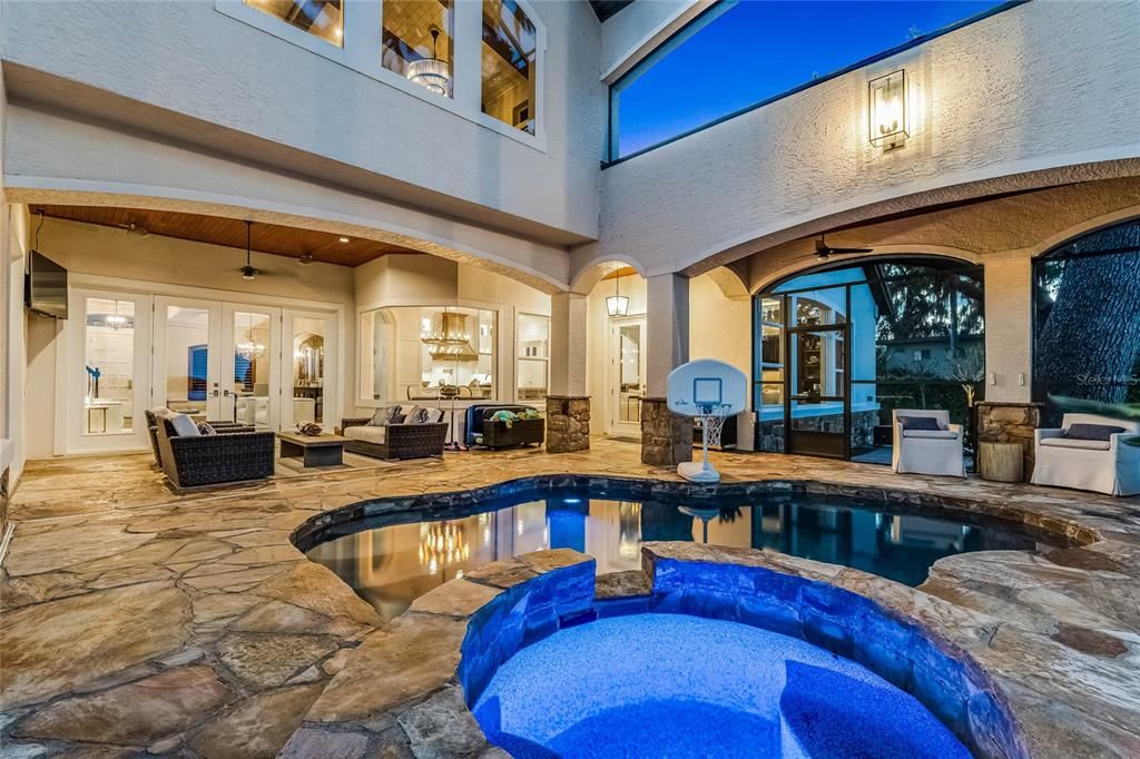 Exterior, Pool