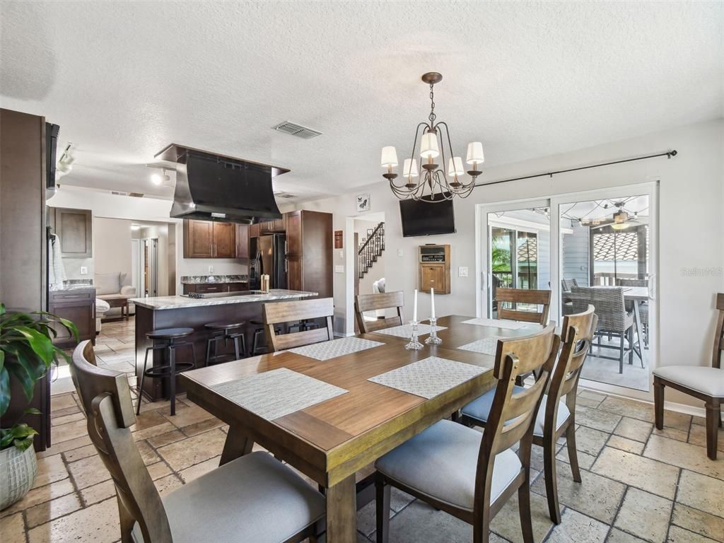 Chandelier, Dining room, Interior, Kitchen