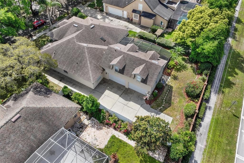 Exterior, Drone
