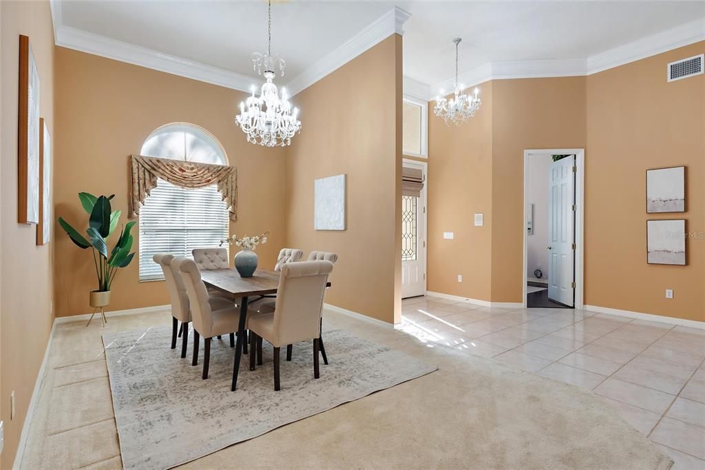 Chandelier, Dining room, Interior