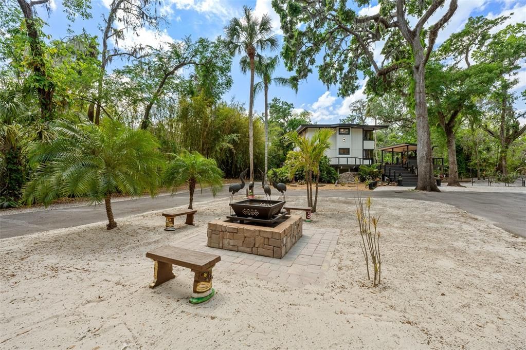 Backyard, Exterior