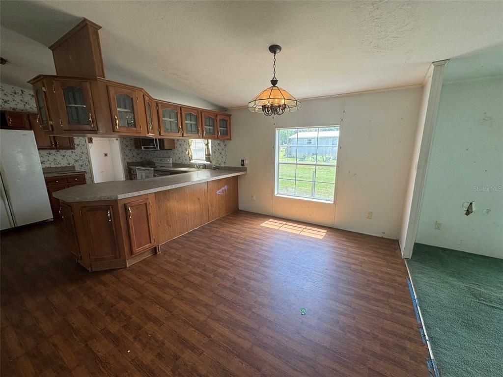 Chandelier, Interior, Kitchen, Wood Texture Flooring