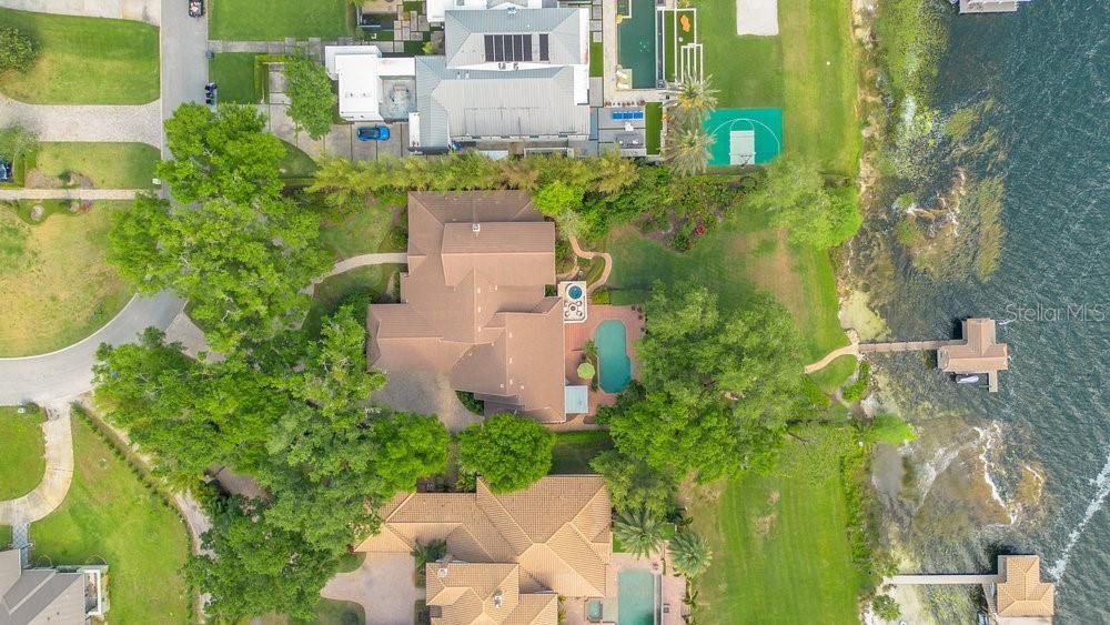 Exterior, Drone