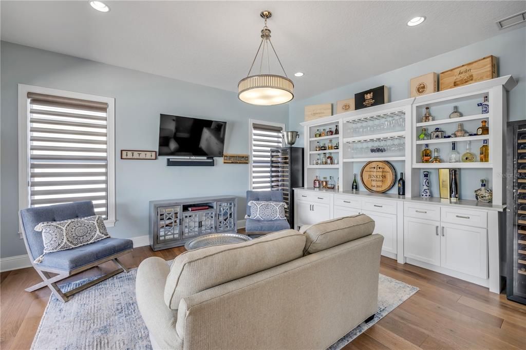 Interior, Living room, Pendant Lights, Recessed Lighting, Wood Texture Flooring
