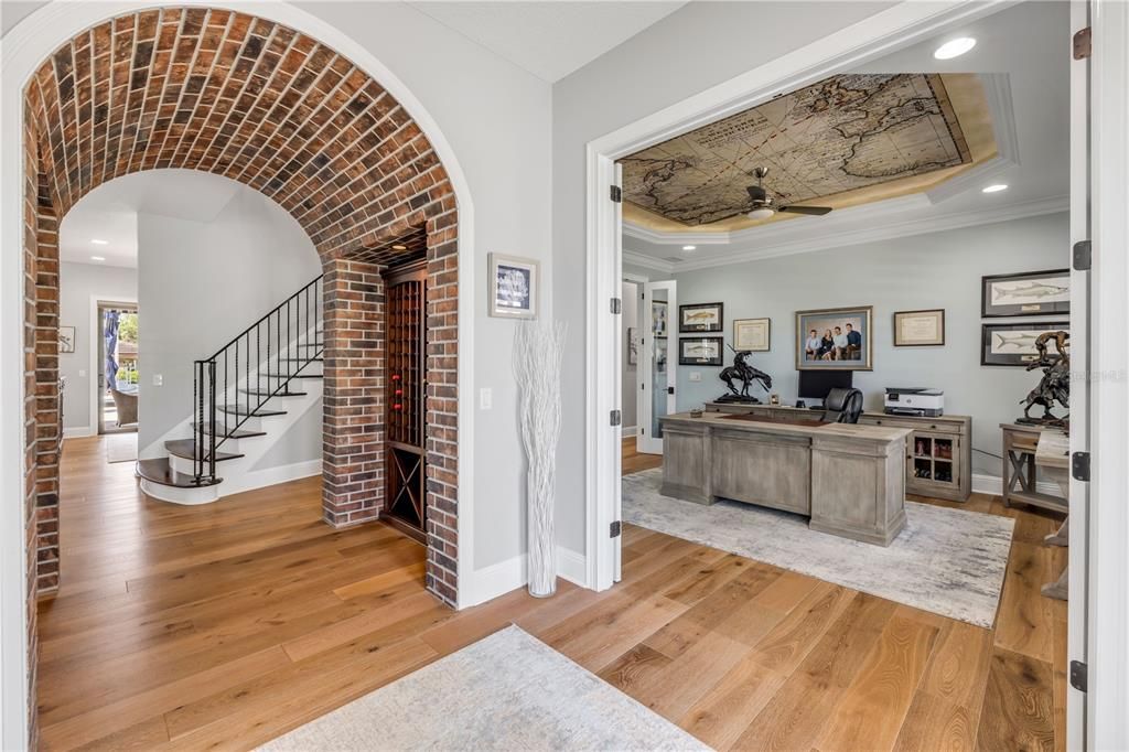 Home Office, Interior, Recessed Lighting, Wood Texture Flooring