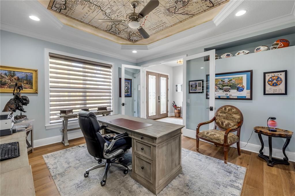 Home Office, Interior, Recessed Lighting, Wood Texture Flooring