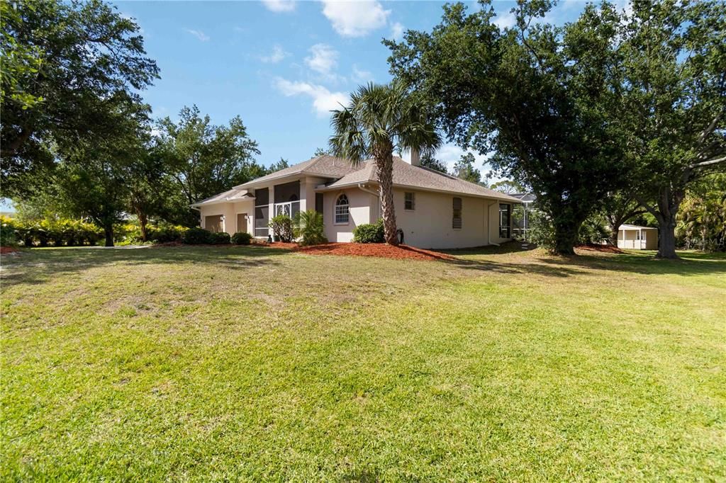 Backyard, Exterior