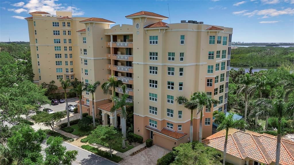 Exterior, Facade, Condo Building