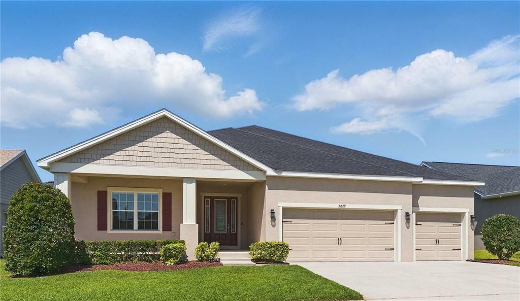 Attached, Exterior, Facade, Ranch