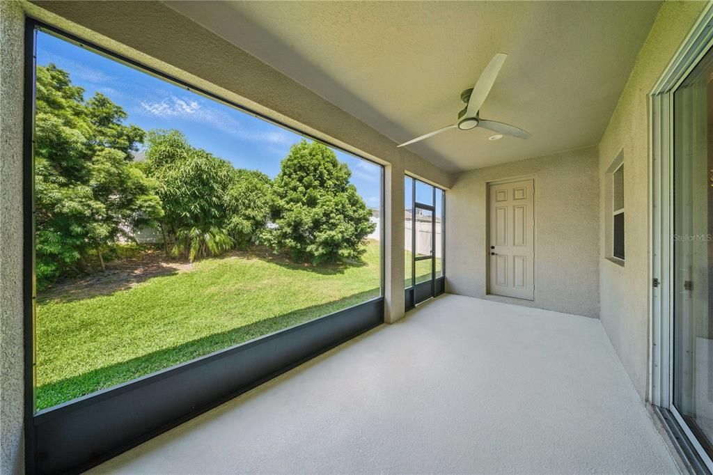 Empty room, Interior, Sun Room
