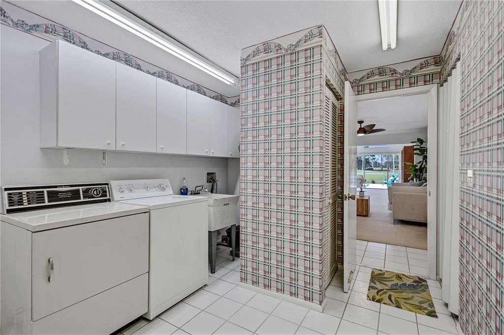 Interior, Washer