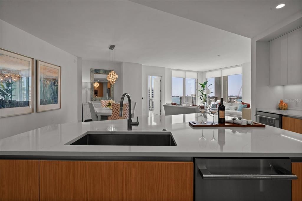Dining room, Interior, Kitchen, Pendant Lights, Recessed Lighting