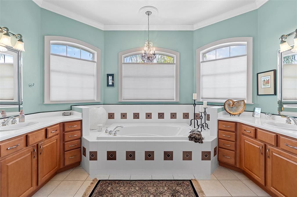 Bathroom, Interior, Pendant Lights