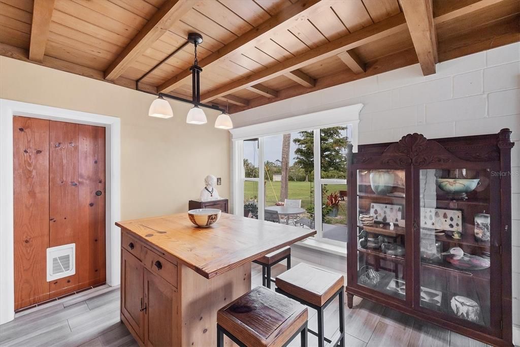 Dining room, Interior, Pendant Lights, Wooden Beams, Wooden Ceilings, Wood Texture Flooring