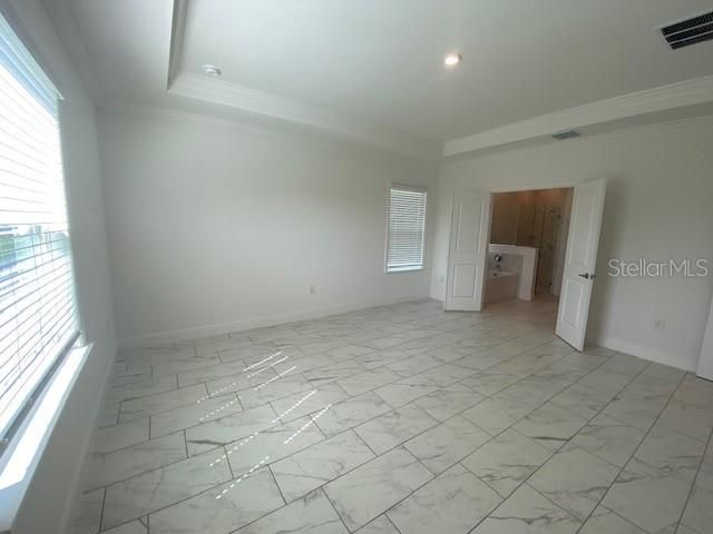 Empty room, Interior, Marble, Recessed Lighting, Washer
