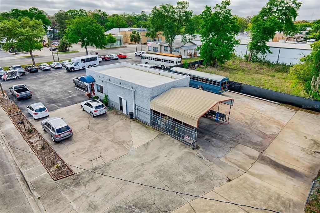 Exterior, Drone
