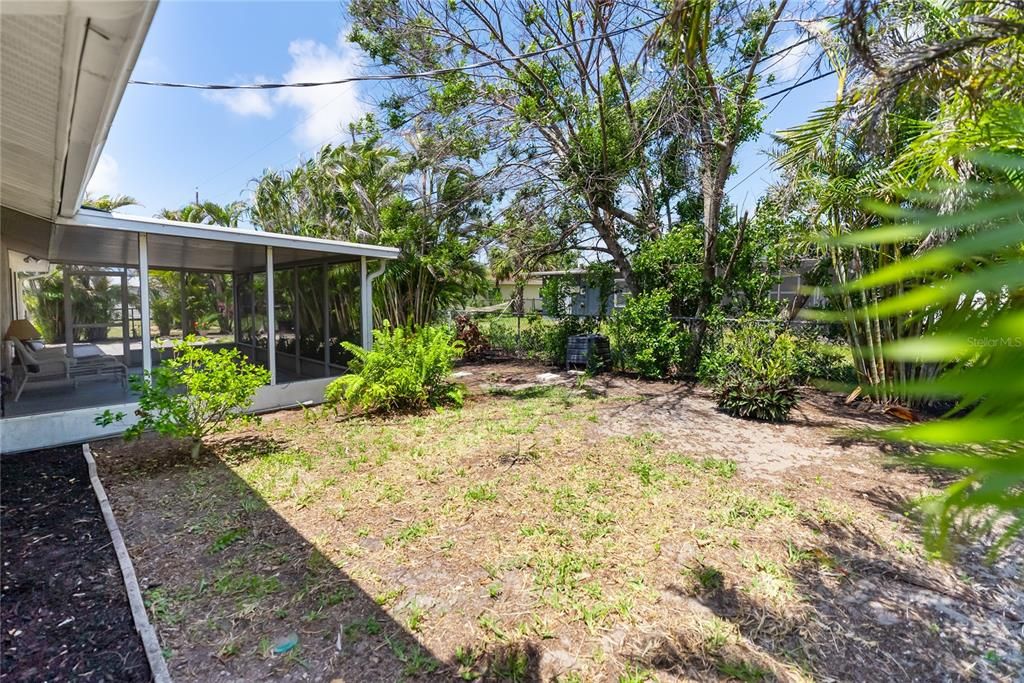 Backyard, Exterior