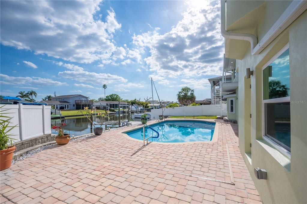 Exterior, Lake, Pool