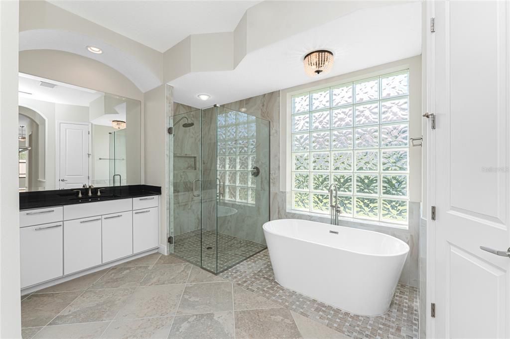 Bathroom, Dual Sink Vanities, Free Standing Baths, Glass Shower, Interior, Recessed Lighting