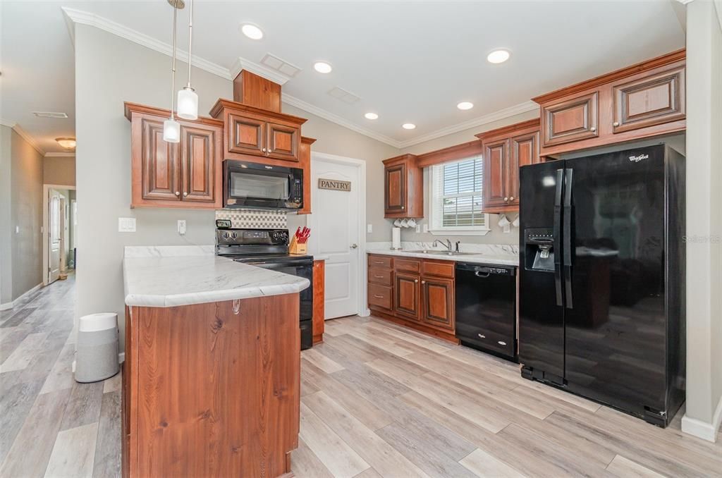 Interior, Kitchen, Pendant Lights, Recessed Lighting, Wood Texture Flooring