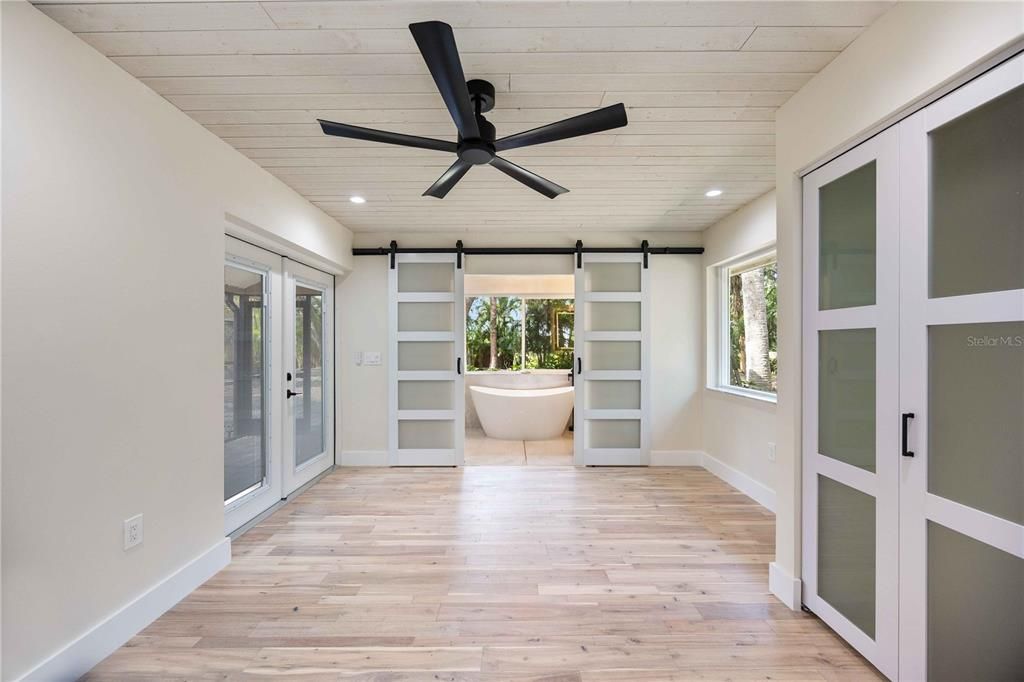 Bathroom, Empty room, Free Standing Baths, Interior, Recessed Lighting, Wood Texture Flooring
