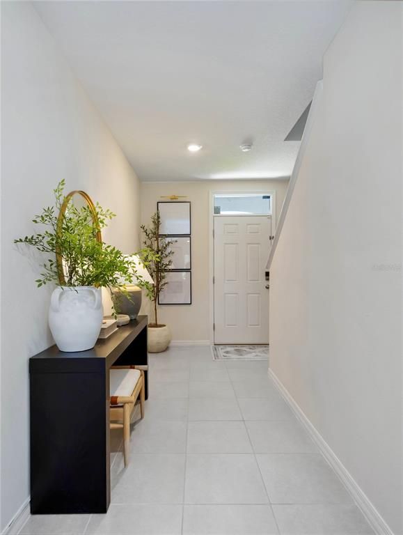 Interior, Recessed Lighting