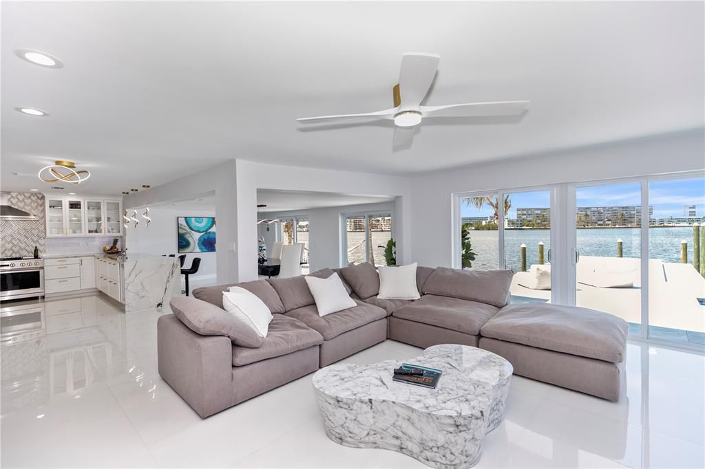 Interior, Kitchen, Living room, Pendant Lights, Recessed Lighting, Stainless Steel Appliances, Water