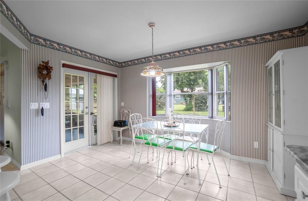 Dining room, Interior, Pendant Lights