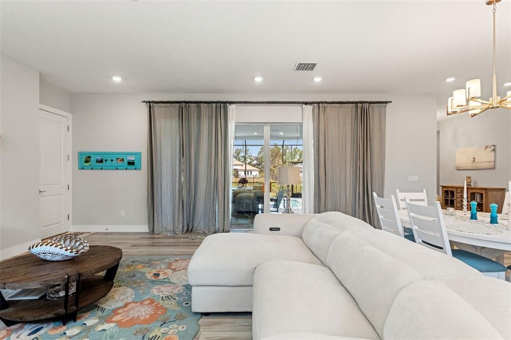 Dining room, Interior, Living room, Pendant Lights, Recessed Lighting, Wood Texture Flooring