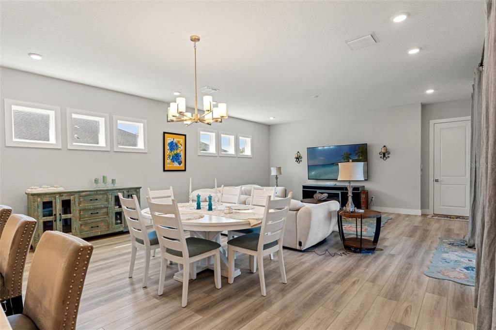 Dining room, Interior, Living room, Pendant Lights, Recessed Lighting, Wood Texture Flooring