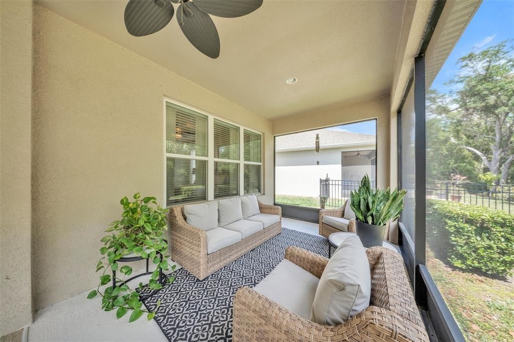 Interior, Living room, Recessed Lighting, Sun Room