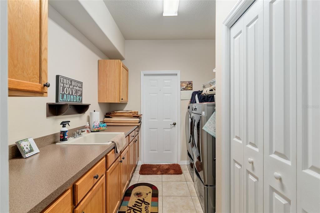 Interior, Washer