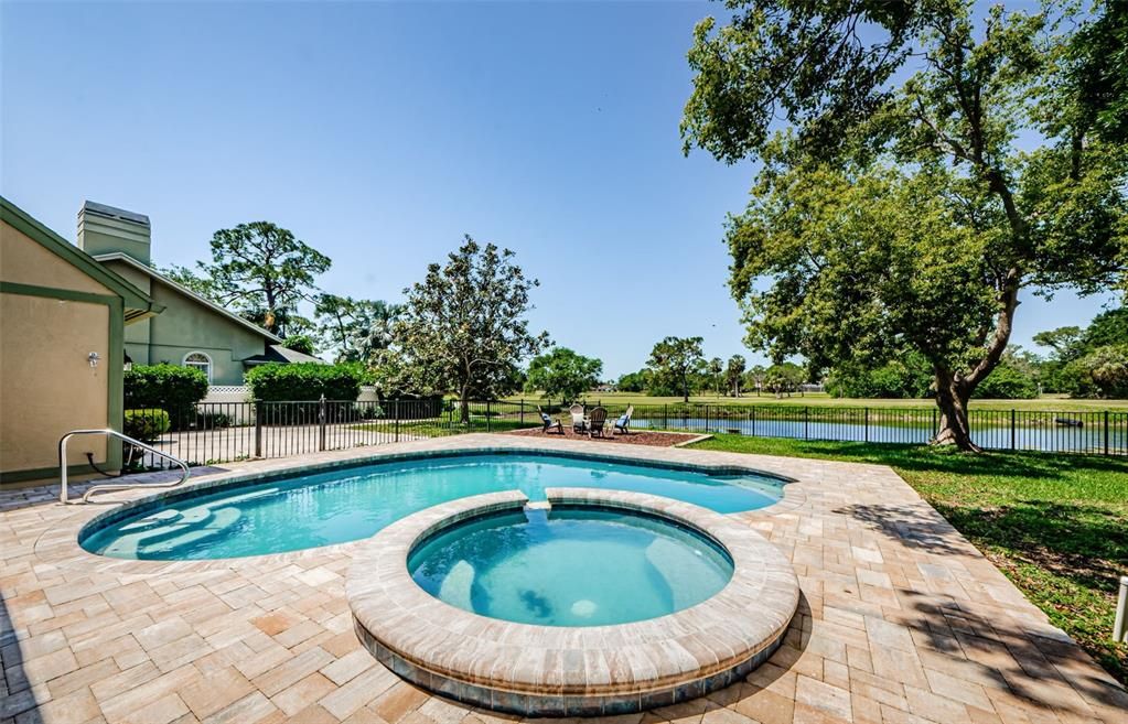 Exterior, Pool, Water
