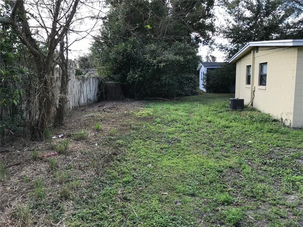 Backyard, Exterior